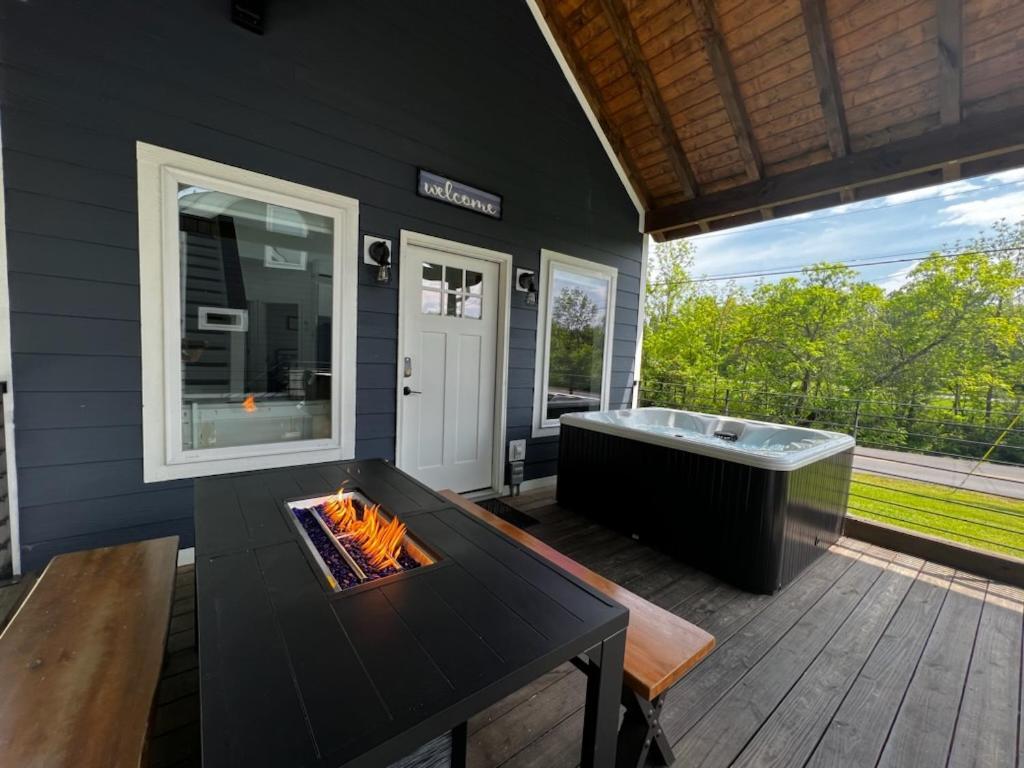 شقة Modern Smoky Mountain Tiny House بيدجن فورج المظهر الخارجي الصورة